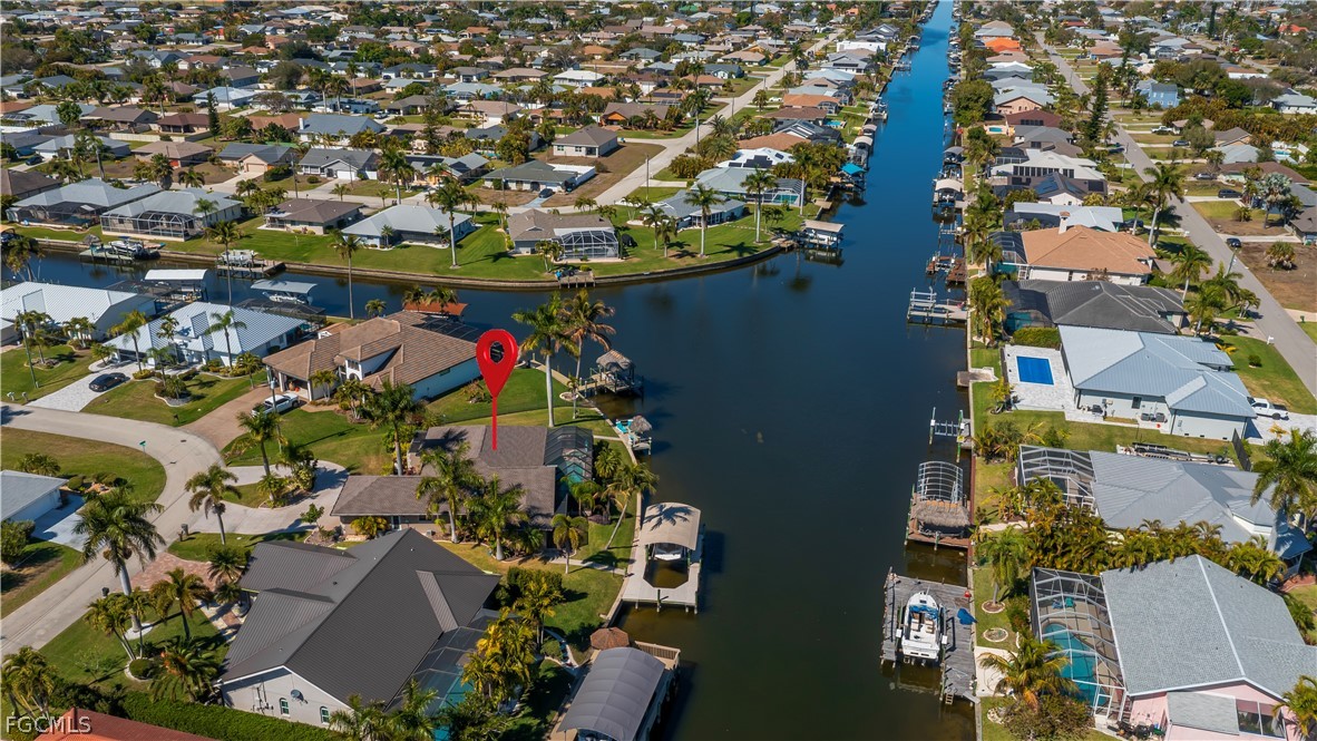 If youre looking for the perfect blend of luxury and Florida lifestyle – image 8