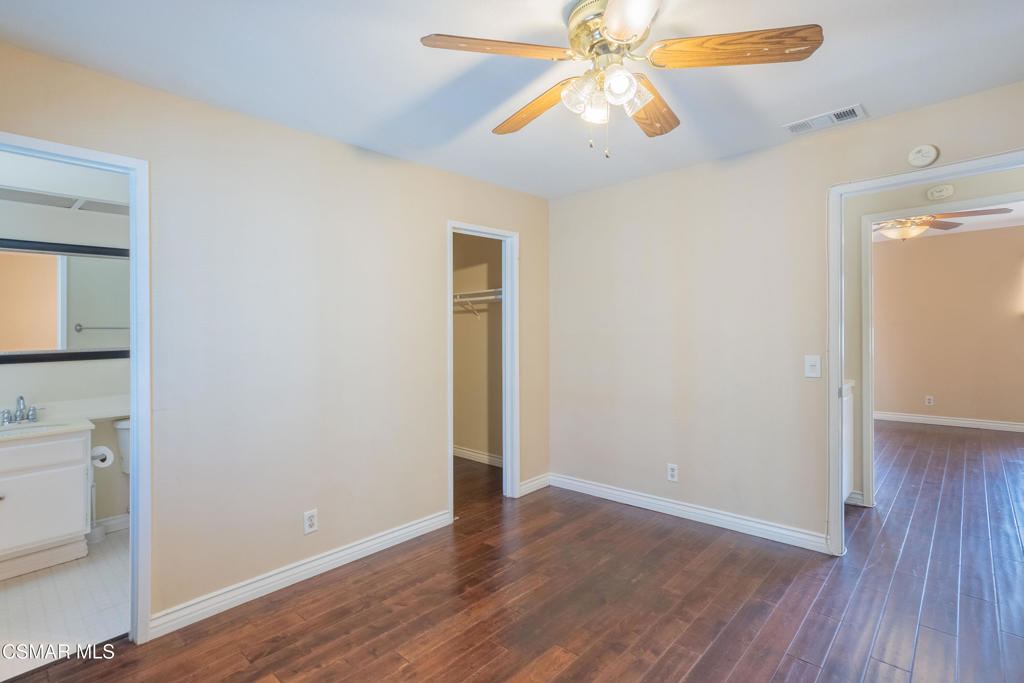 Rarely available two-bedroom ensuite in the desirable Coventry Court c – image 12