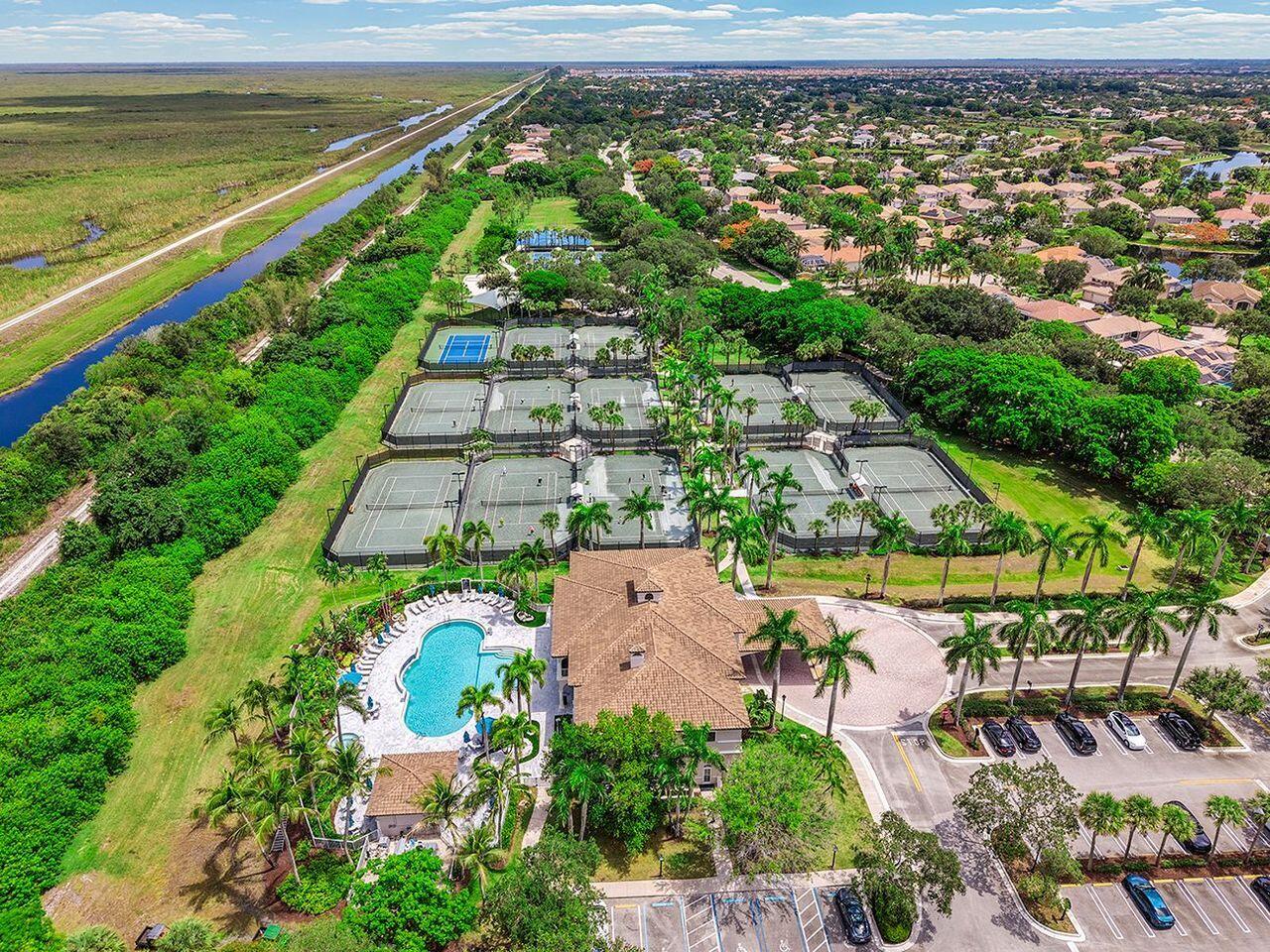 Welcome to Heron Bay, a beautiful and desirable gated community offeri – image 37