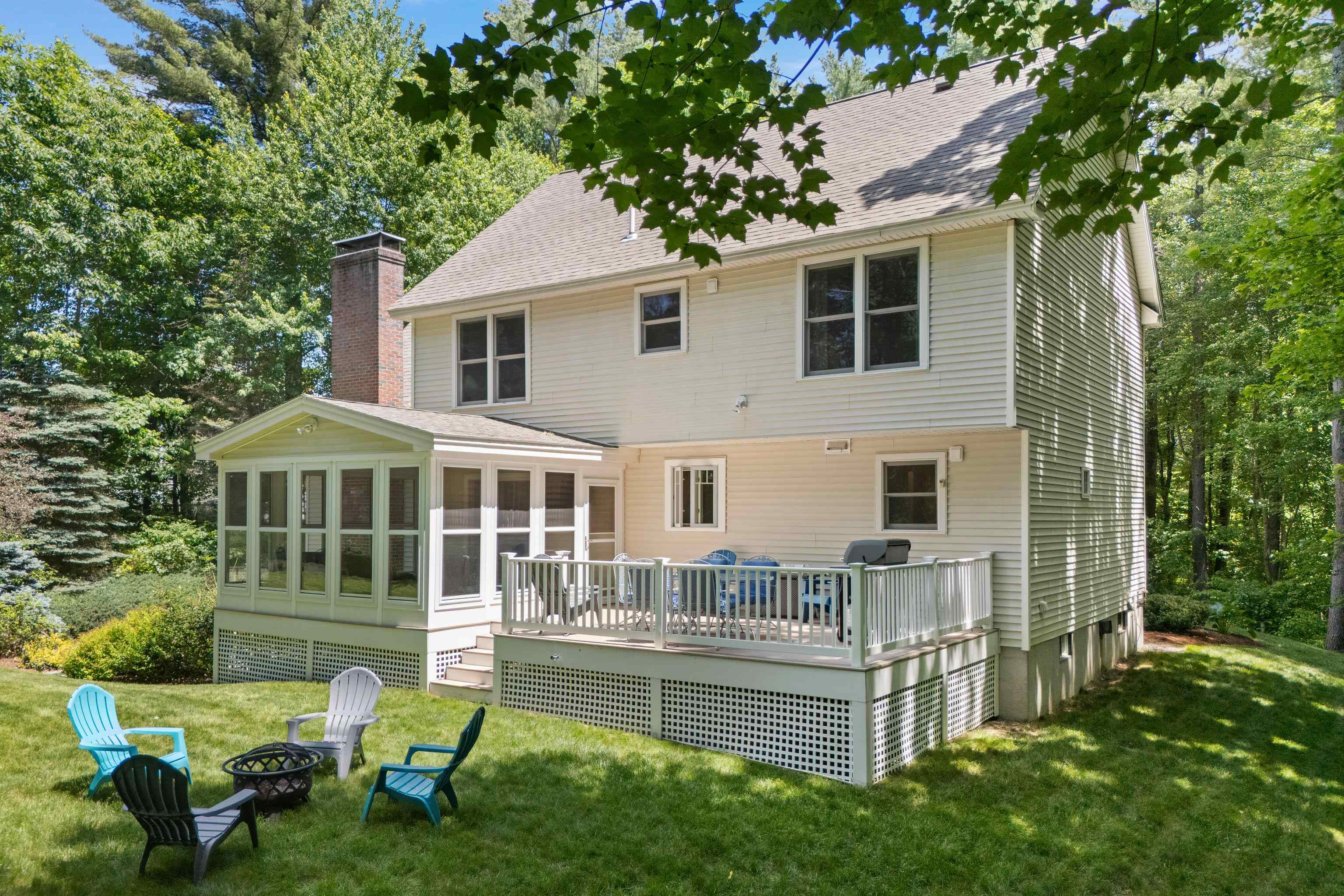 7 7 Premier Drive, Londonderry, New Hampshire, 03053, USA, 4 Bedrooms Bedrooms, ,3 BathroomsBathrooms,Residential,For Sale,7 Premier Drive,5096108