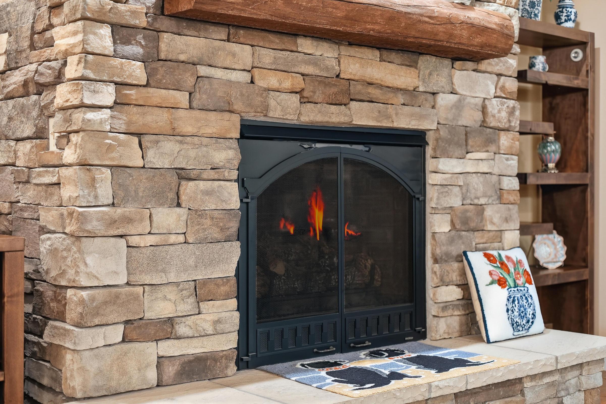 Tucked away on over an acre along the Little Muskegon River in the hea – image 15
