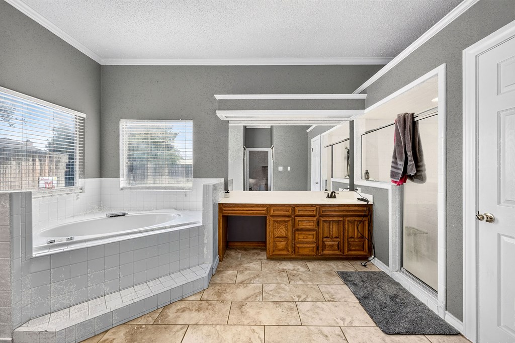 4125 4125 Fox Hollow Ct, Midland, Texas, 79707, USA, 4 Bedrooms Bedrooms, ,3 BathroomsBathrooms,Residential,For Sale,4125 Fox Hollow Ct,50096951