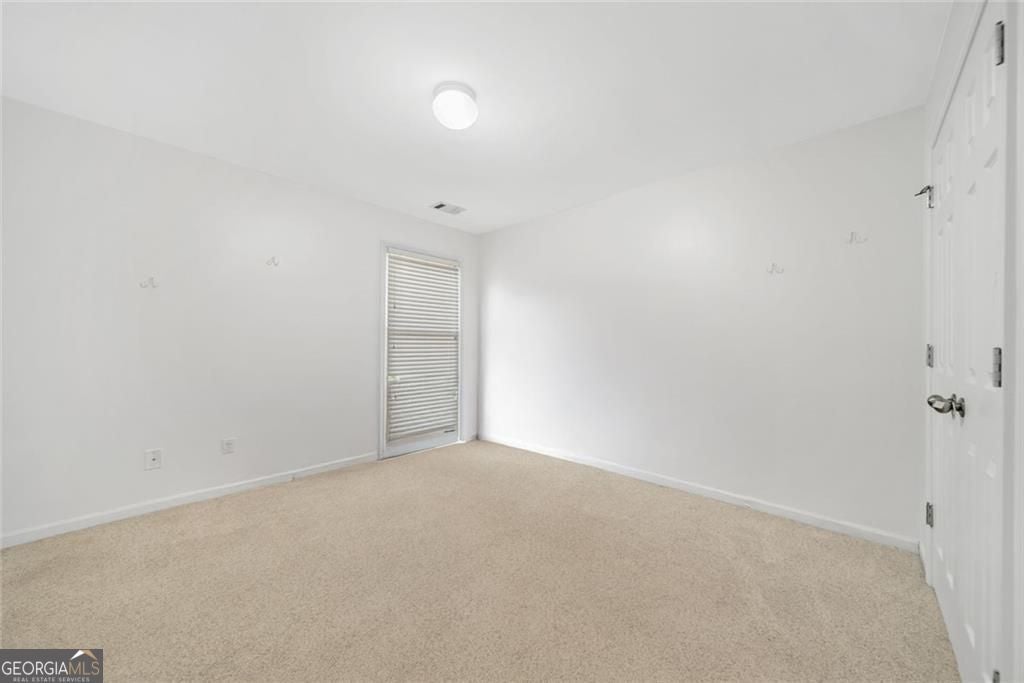 Just listed in the sought-after Arbors at Old Peachtree subdivision! T – image 33