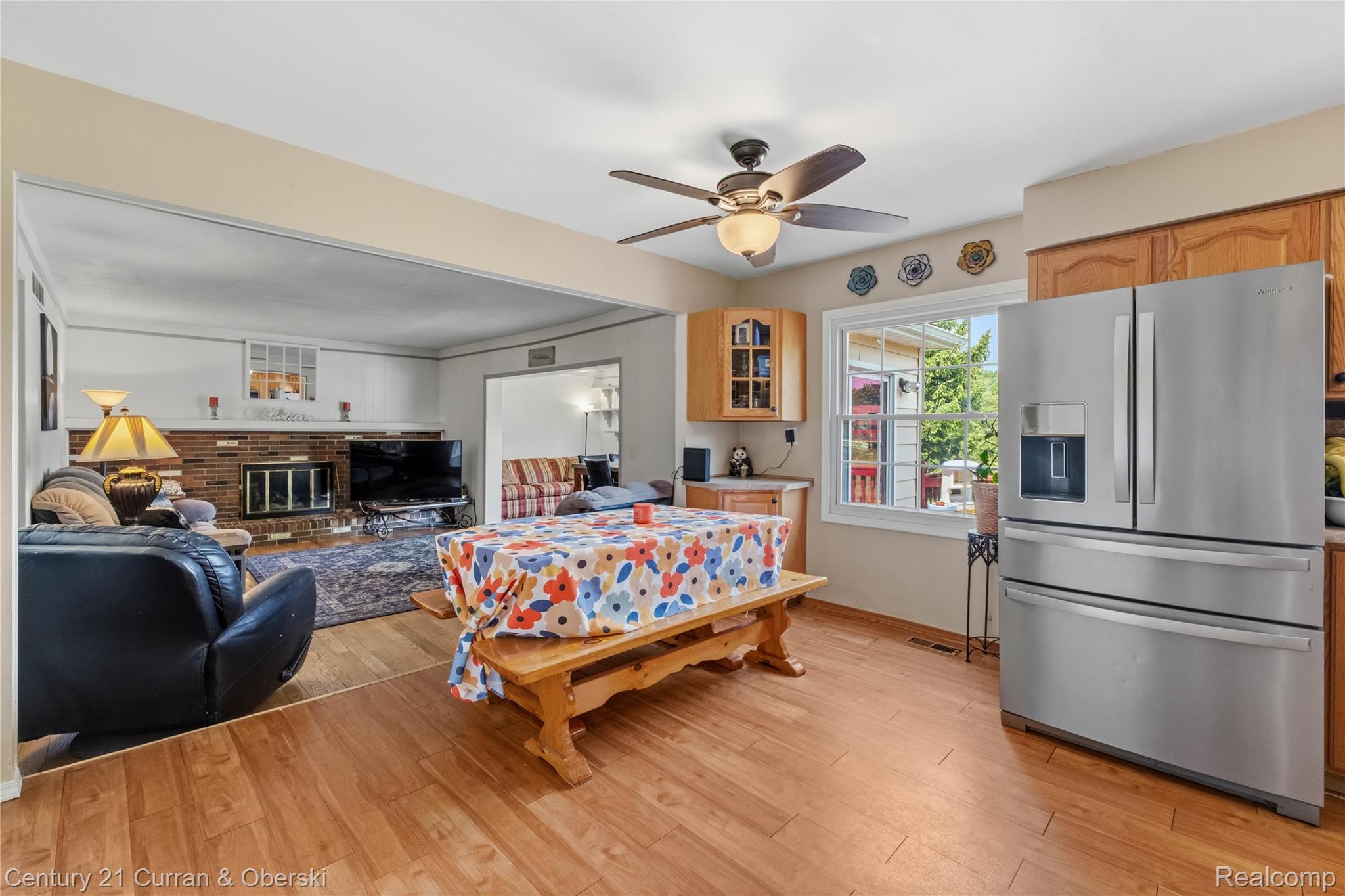 35484 35484 Bennett Street, Livonia, Michigan, 48152, USA, 6 Bedrooms Bedrooms, ,3 BathroomsBathrooms,Residential,For Sale,35484 Bennett Street,48cccbbc-518b-423c-b866-0b6ffb
