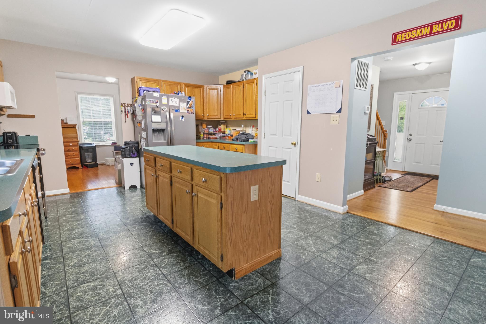 Look for our OPEN HOUSE this Saturday 12-3 PM.This well established be – image 11