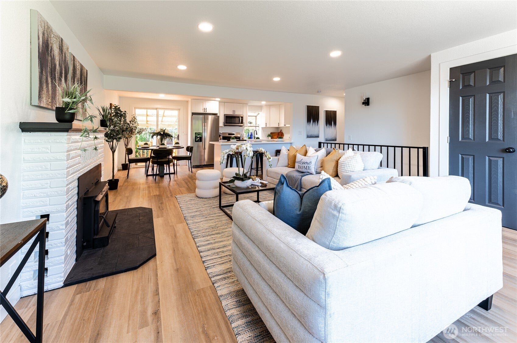 Price reduced!!! Fully remodeled in-town Snohomish with rare daylight – image 5