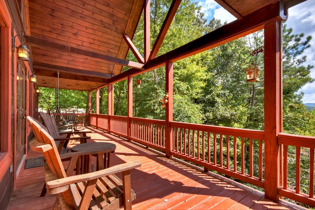 WAKE UP to the Sweeping Long-Range MTN VIEWS EVERY MORNING in this FUL – image 42