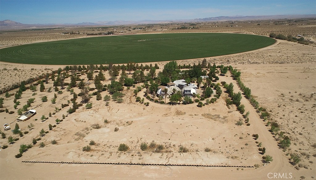45985 45985 Cottonwood Road, Newberry Springs, California, 92365, USA, 4 Bedrooms Bedrooms, ,6 BathroomsBathrooms,Residential,For Sale,45985 Cottonwood Road,HD25258107