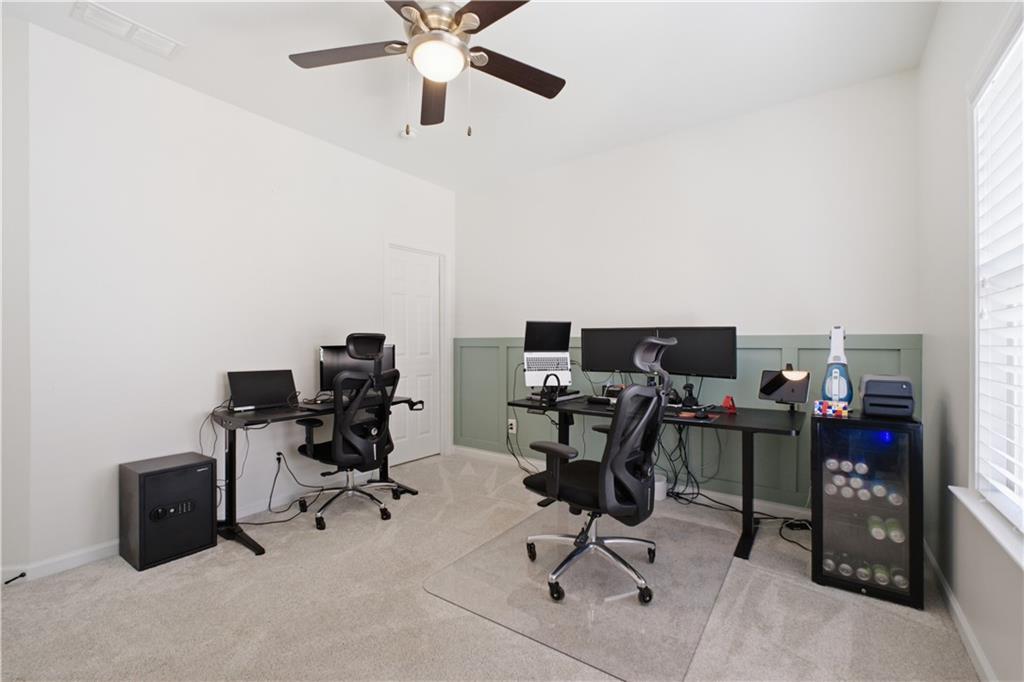 Tucked away in the quiet and welcoming 24-unit community of Brandly Ha – image 10