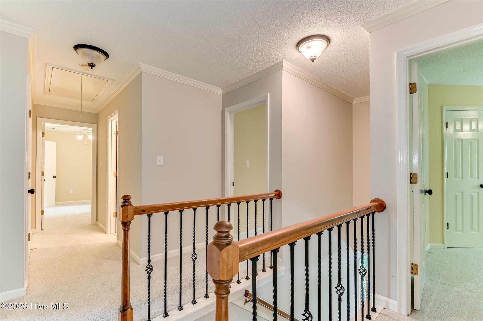 Welcome to this stunning brick home nestled on a quiet cul-de-sac in t – image 29