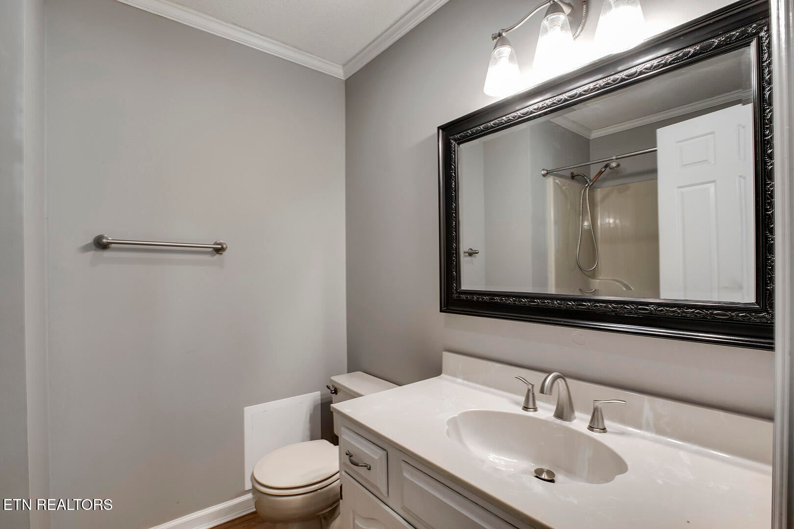 Are you looking for a wonderful home in a desired subdivision in a gre – image 34