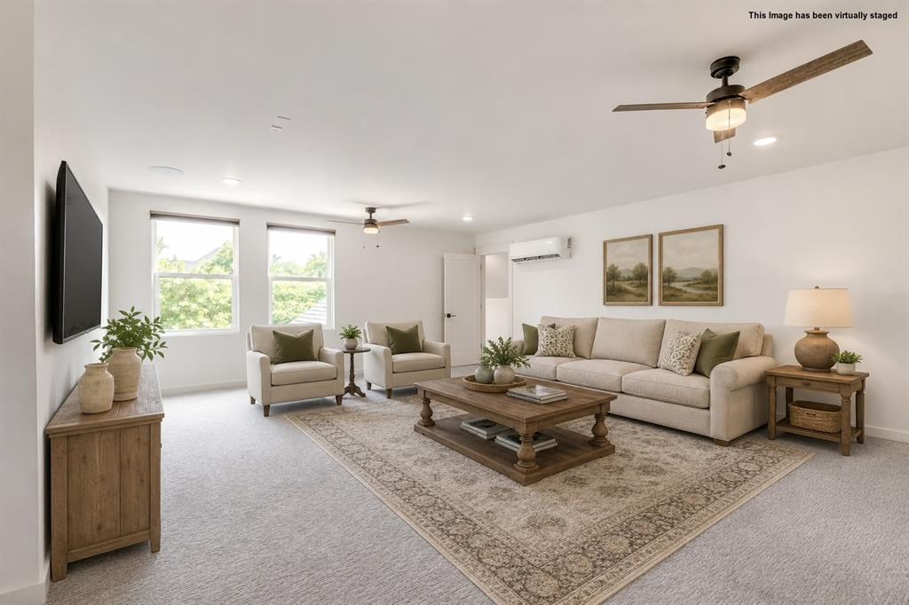 Amid the wooded charm of Arcadia, 12925 Broken Arrow offers a perfect – image 37