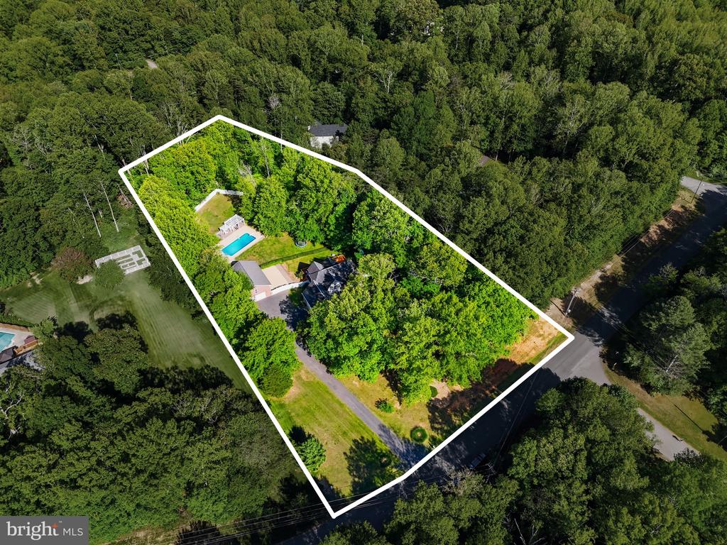 4145 4145 Running Quail Trail, Amissville, Virginia, 20106, USA, 3 Bedrooms Bedrooms, ,4 BathroomsBathrooms,Residential,For Sale,4145 Running Quail Trail,a0101371-3b9d-4316-80f8-affb95