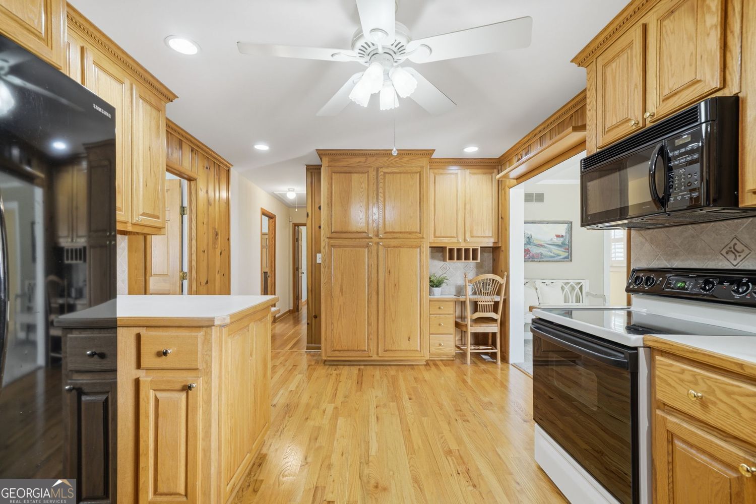 3140 3140 Post Oak Tritt Road, Marietta, Georgia, 30062, USA, 3 Bedrooms Bedrooms, ,3 BathroomsBathrooms,Residential,For Sale,3140 Post Oak Tritt Road,3ad3d38b-cd80-4e77-9b05-9adbf2
