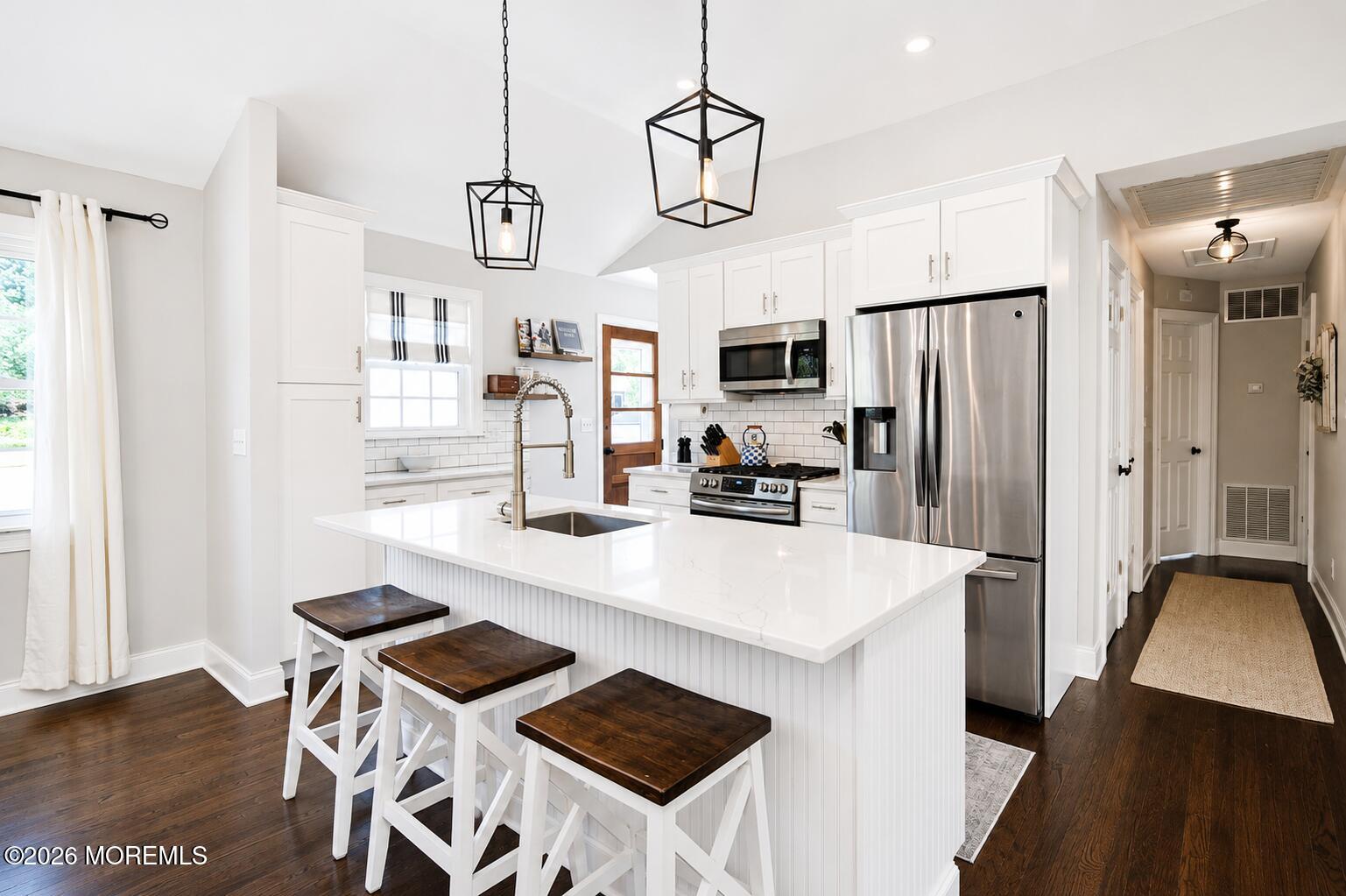 Dont miss this charming home situated on an oversized 145 x 147 lot in – image 19