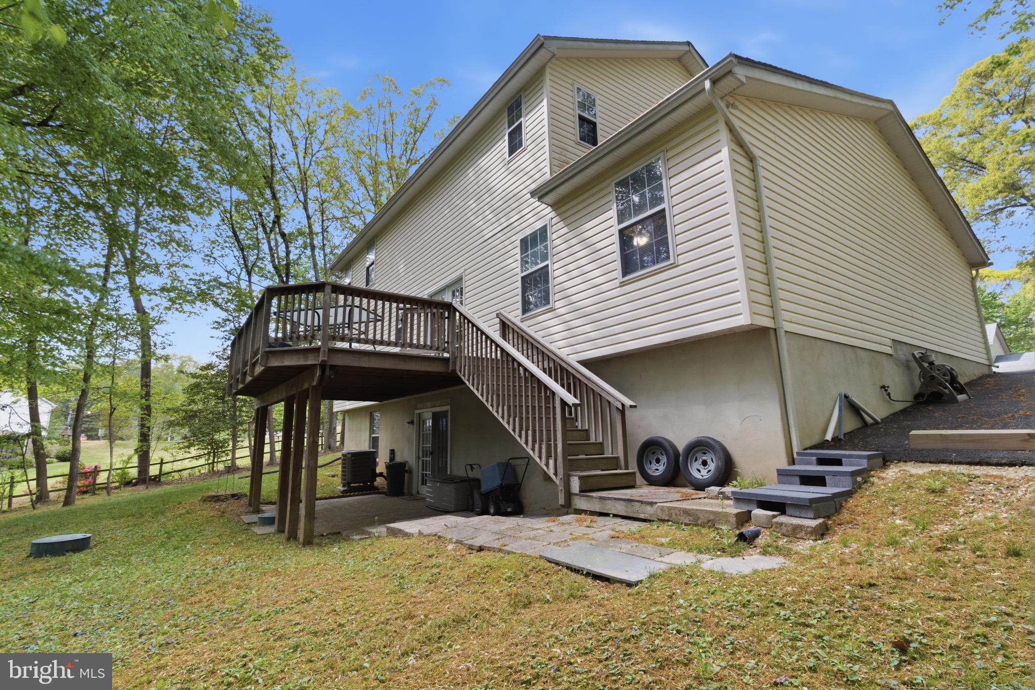 Look for our OPEN HOUSE this Saturday 12-3 PM.This well established be – image 17