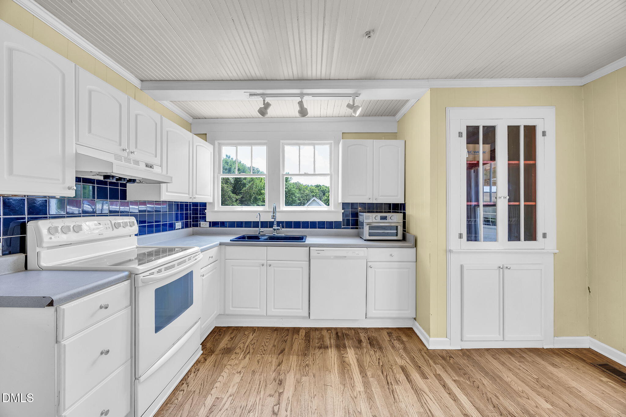 2204 2204 Us-158, Oxford, North Carolina, 27565, USA, 2 Bedrooms Bedrooms, ,2 BathroomsBathrooms,Residential,For Sale,2204 Us-158,10175135
