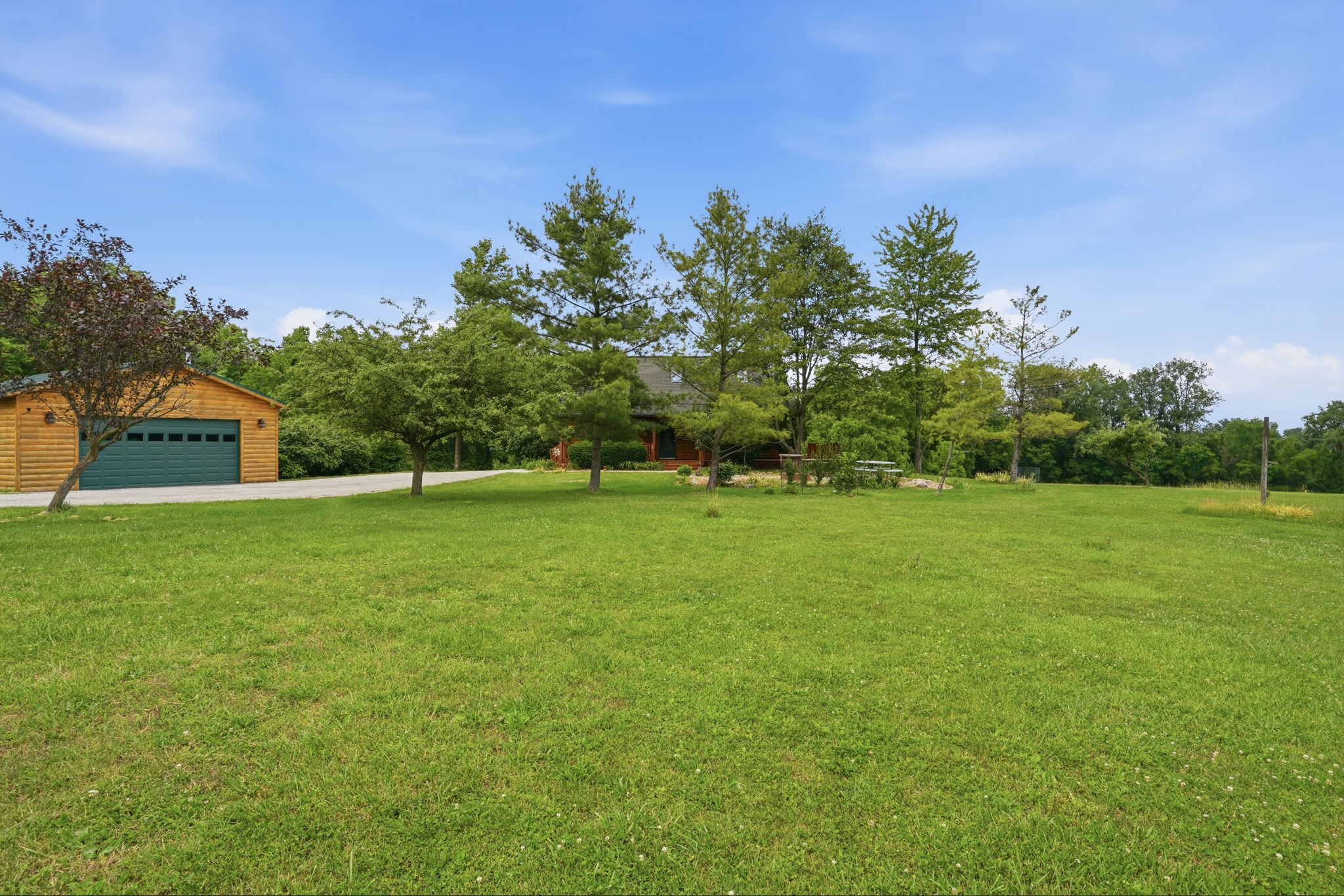 Log Cabin Retreat on 5 AcresEscape to your own private oasis tucked aw – image 48