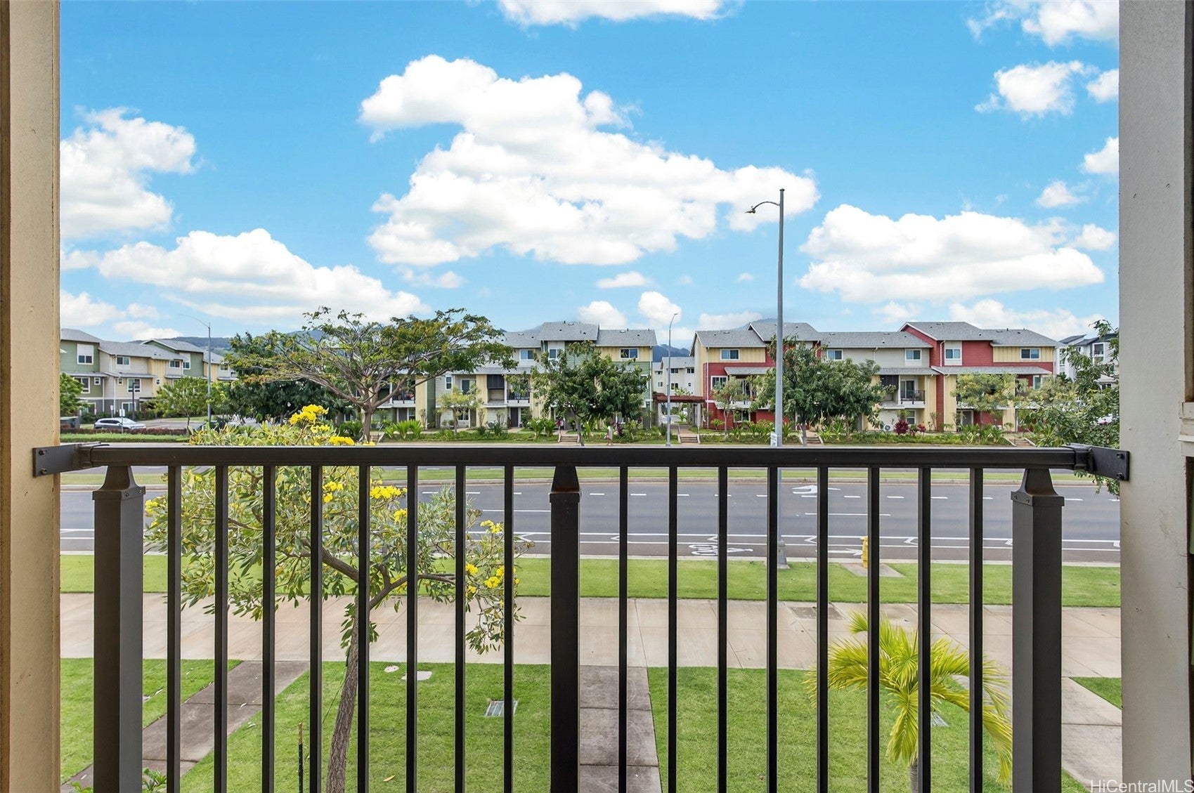 An INCREDIBLE VALUE and RARE opportunity to live, work, and play in Ho – image 20