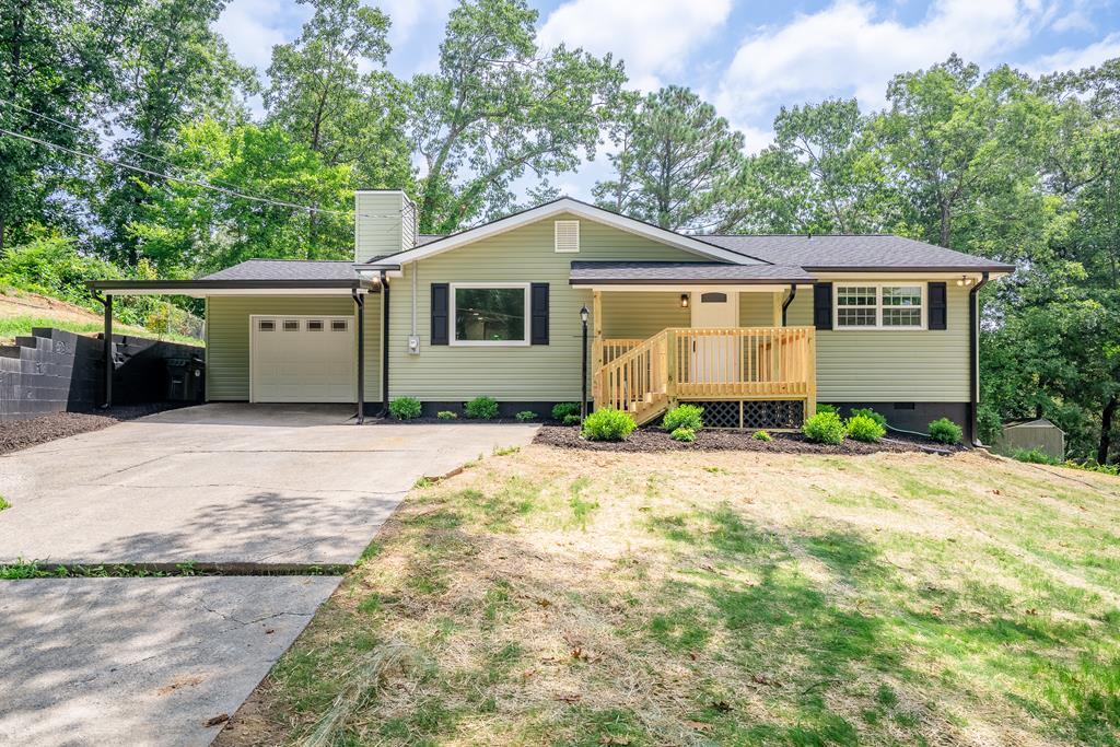David Dr, Dalton, GA 30720