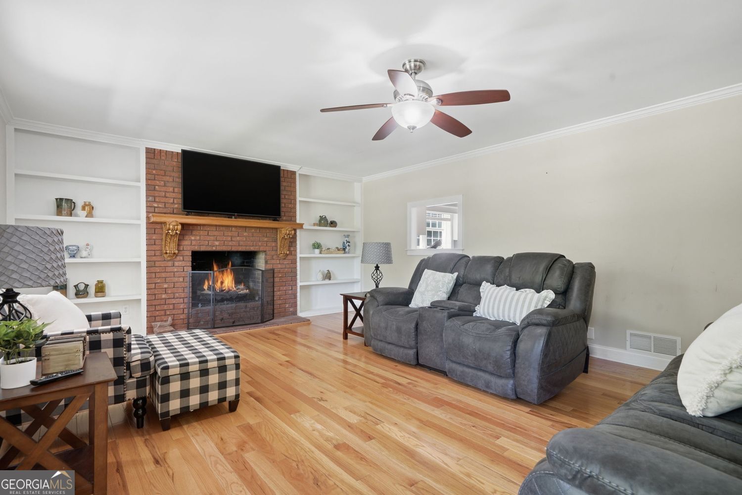 Welcome to your private North Georgia retreat! Nestled on 4.88 picture – image 4