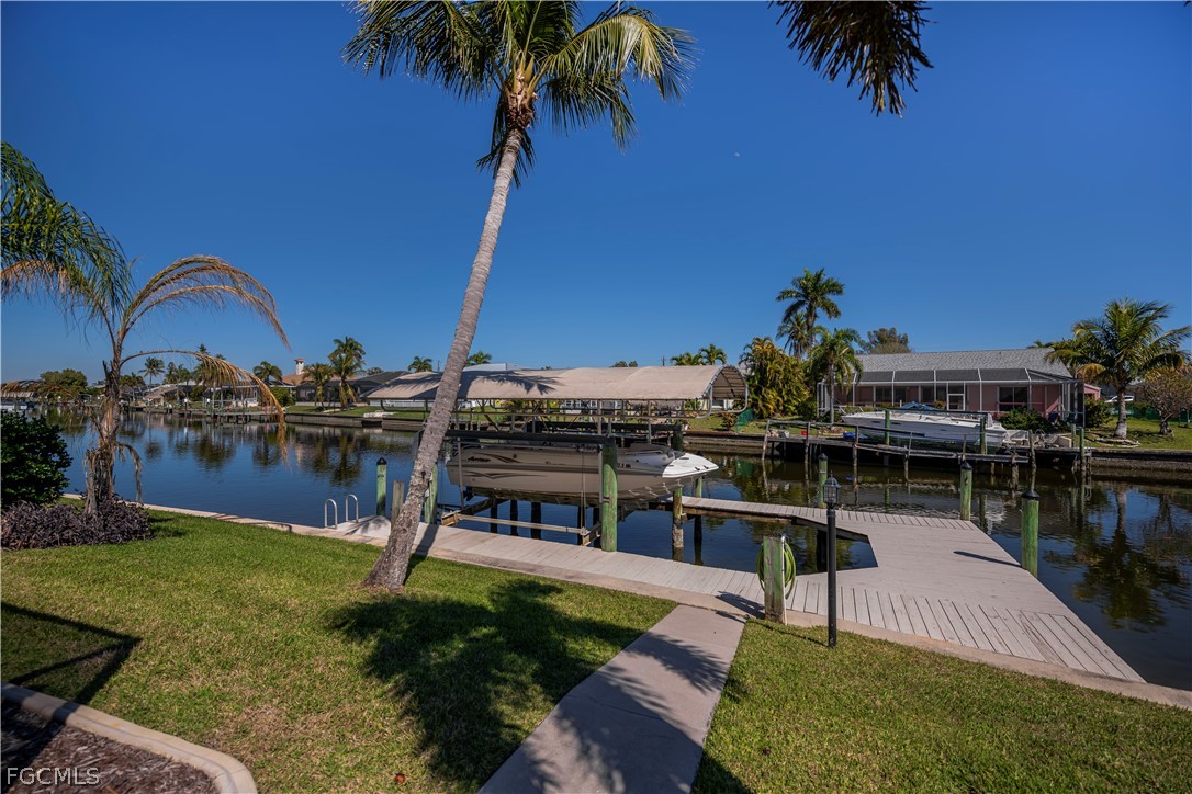 If youre looking for the perfect blend of luxury and Florida lifestyle – image 44
