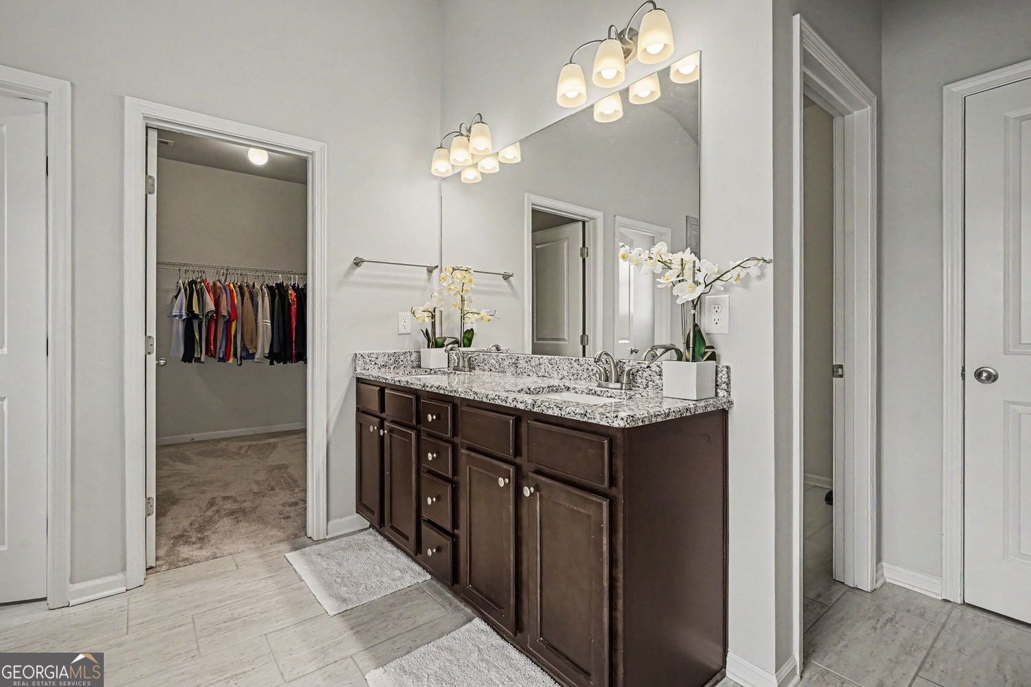This 2,807 SF, 4-bedroom, 2.5-bath home is nestled in a vibrant commun – image 20