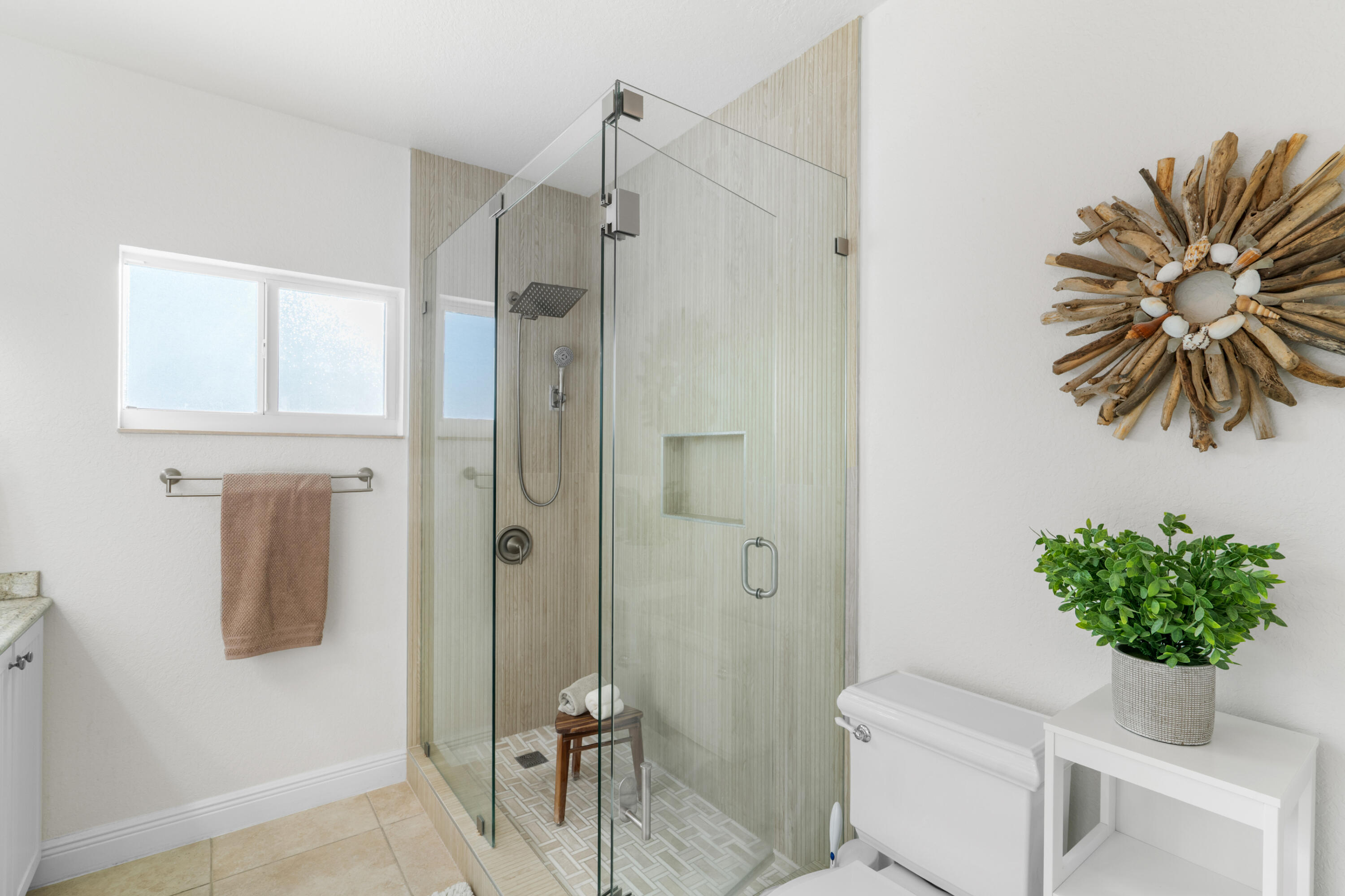 1305 1305 Calder Road, Key Largo, Florida, 33037, USA, 3 Bedrooms Bedrooms, ,3 BathroomsBathrooms,Residential,For Sale,1305 Calder Road,2c139052-5273-4600-a1c7-e66bed
