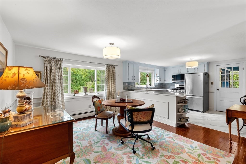 50 50 Forest Ave Ext, Plymouth, Massachusetts, 02360, USA, 3 Bedrooms Bedrooms, ,3 BathroomsBathrooms,Residential,For Sale,50 Forest Ave Ext,73539511