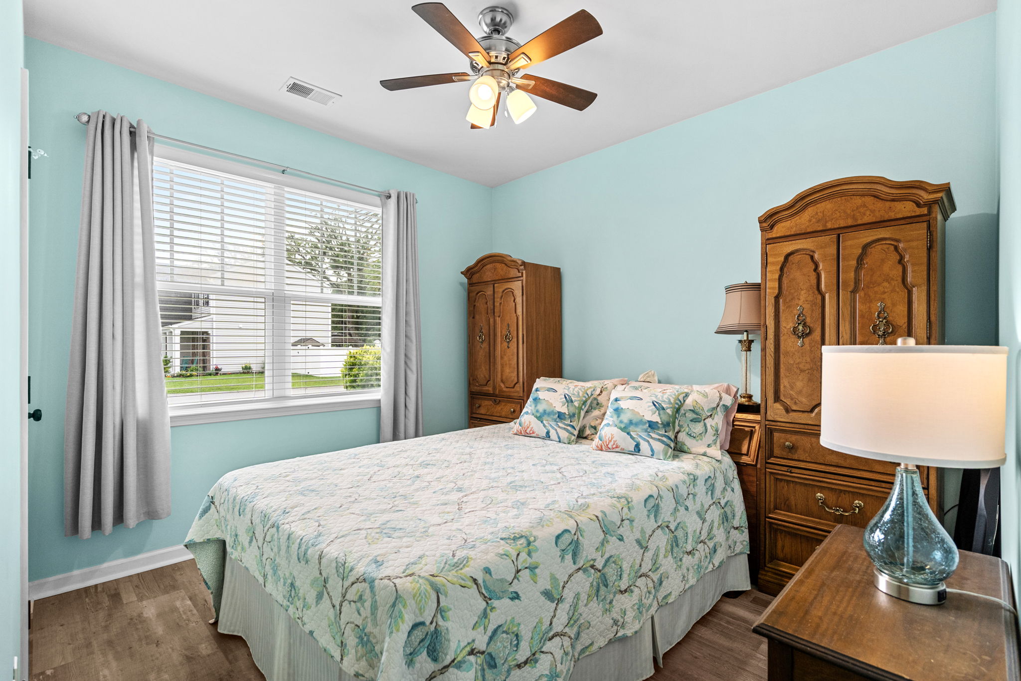 This is a beautifully maintained 4 BR/2BA one level, open concept ranc – image 45