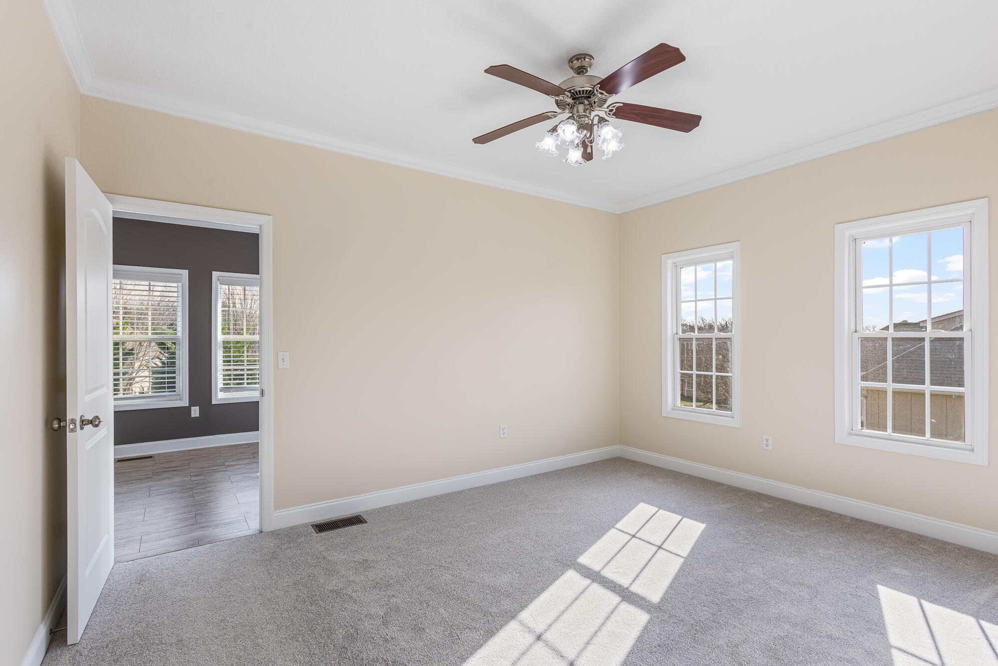504 504 Lynnwood Drive, Athens, Tennessee, 37303, USA, 4 Bedrooms Bedrooms, ,4 BathroomsBathrooms,Residential,For Sale,504 Lynnwood Drive,20260134