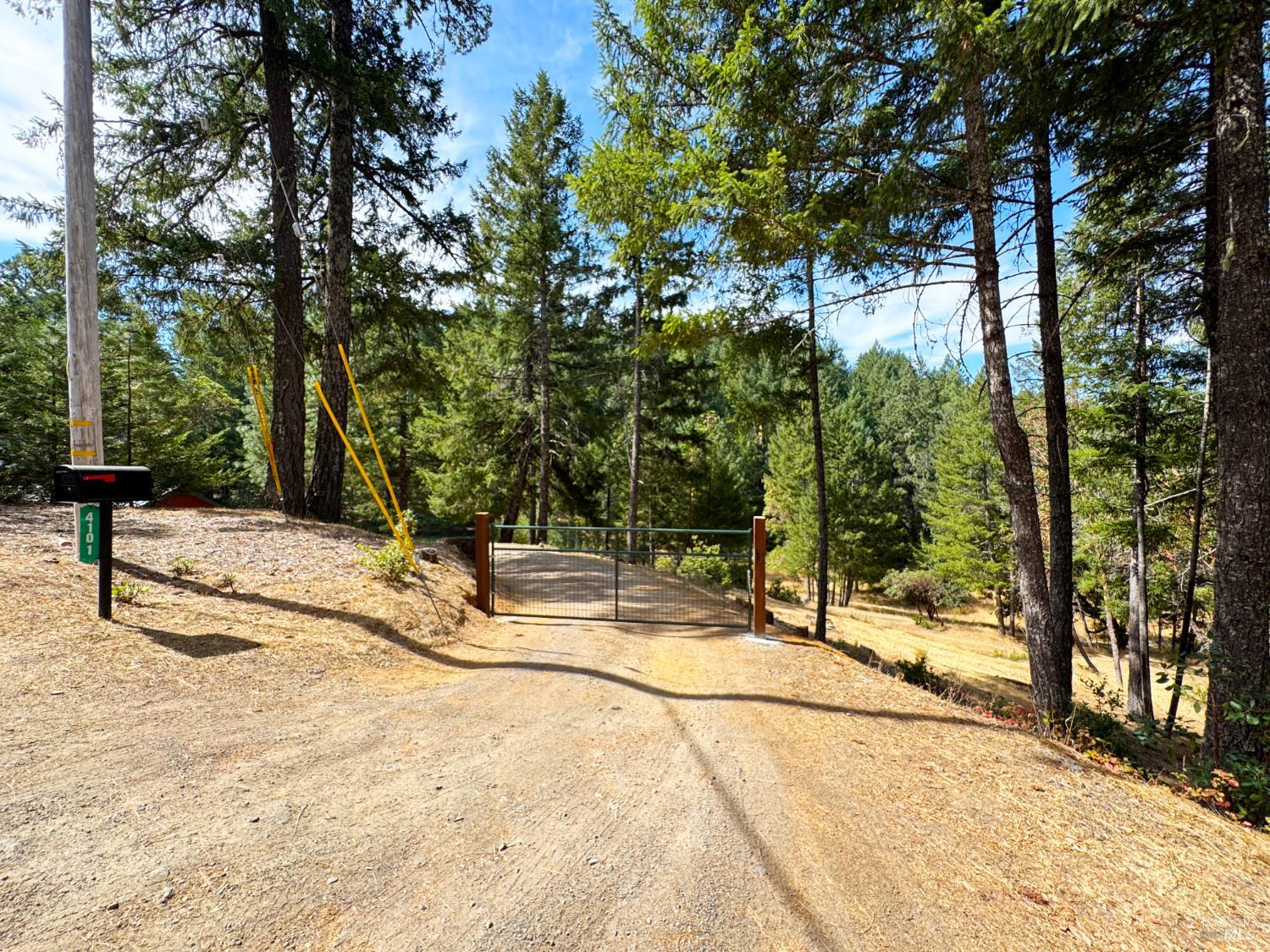 4101 4101 Chinquapin Drive, Willits, California, 95490, USA, 2 Bedrooms Bedrooms, ,2 BathroomsBathrooms,Residential,For Sale,4101 Chinquapin Drive,5bb40849-5147-46af-9ad1-ad94d3