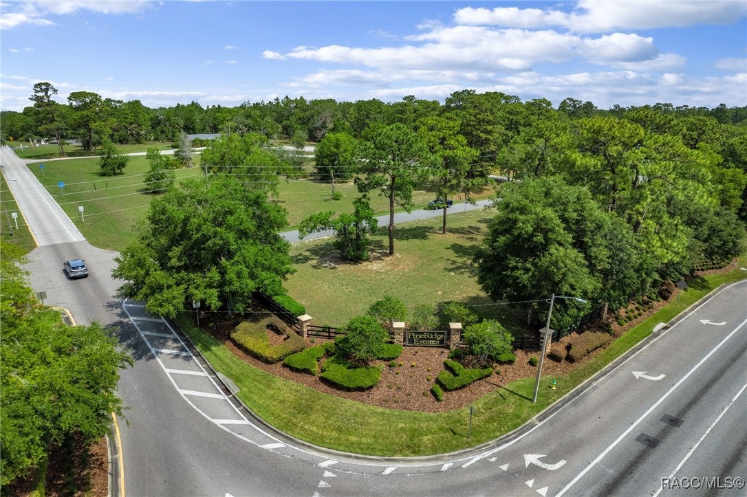 3135 3135 N Buckhorn Drive, Beverly Hills, Florida, 34465, USA, 3 Bedrooms Bedrooms, ,3 BathroomsBathrooms,Residential,For Sale,3135 N Buckhorn Drive,850535