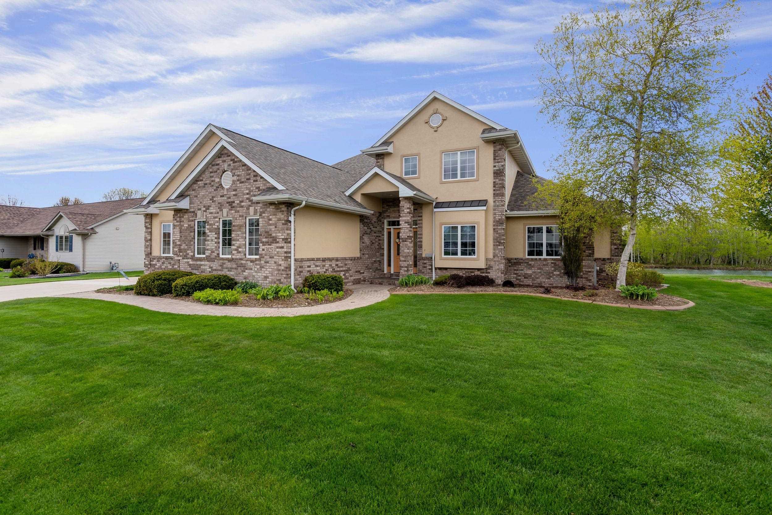 3025 3025 White Birch Street, Kaukauna, Wisconsin, 54130-3934, USA, 4 Bedrooms Bedrooms, ,4 BathroomsBathrooms,Residential,For Sale,3025 White Birch Street,50323173