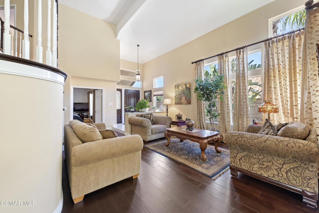 758 758 Cranmont Court, Simi Valley, California, 93065, USA, 5 Bedrooms Bedrooms, ,3 BathroomsBathrooms,Residential,For Sale,758 Cranmont Court,226002662