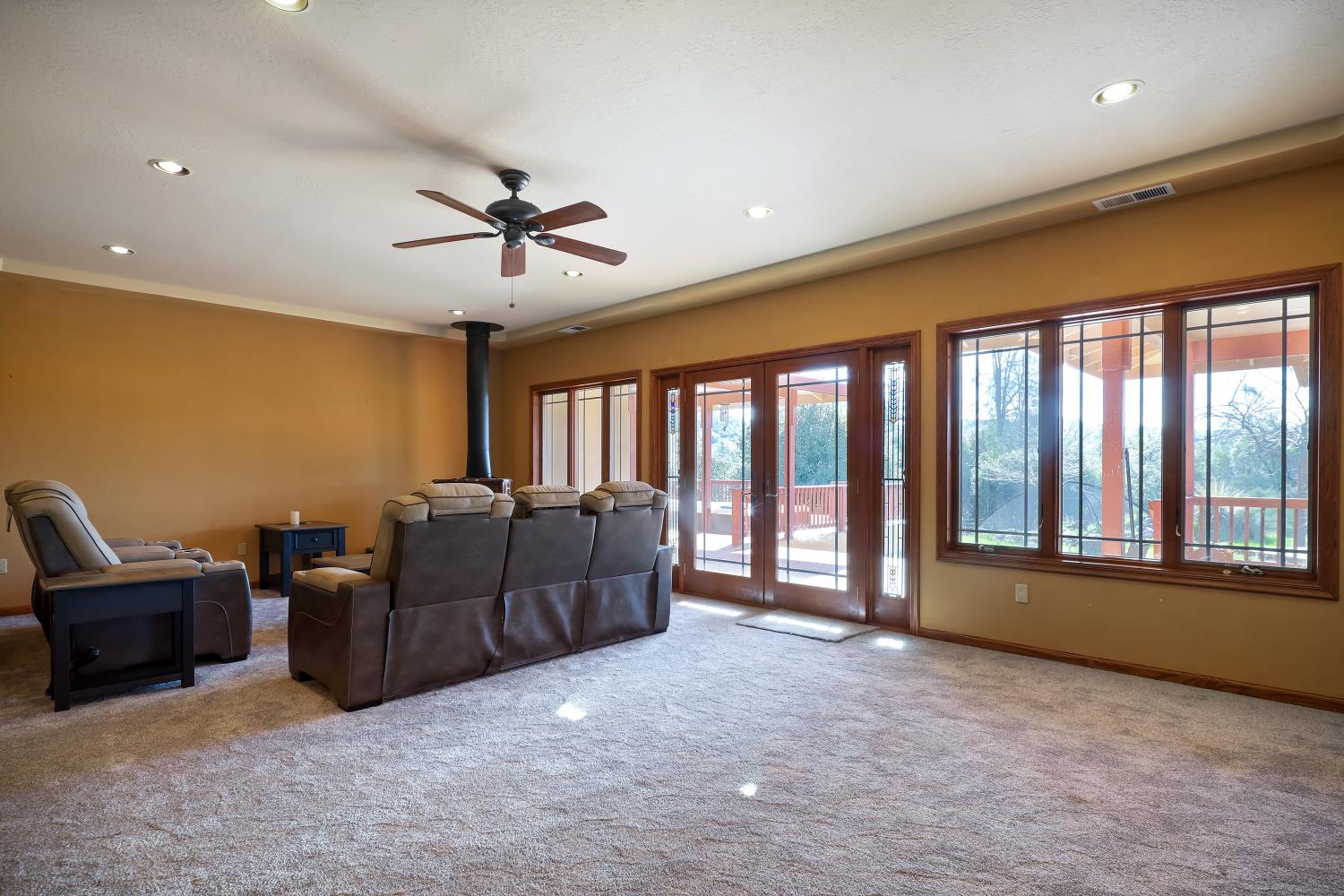5603 5603 Gold Mountain, Mountain Ranch, California, 95246, USA, 3 Bedrooms Bedrooms, ,2 BathroomsBathrooms,Residential,For Sale,5603 Gold Mountain,226031383