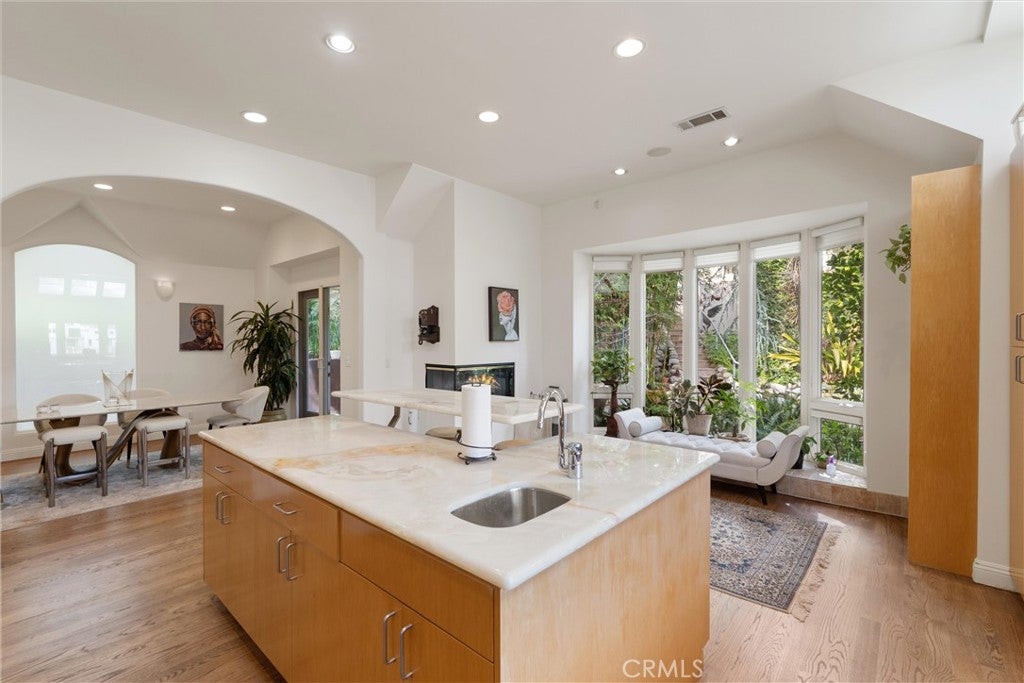 2127 2127 Kress Street, Hollywood Hills, California, 90046, USA, 4 Bedrooms Bedrooms, ,1 BathroomBathrooms,Residential,For Sale,2127 Kress Street,WS26032674