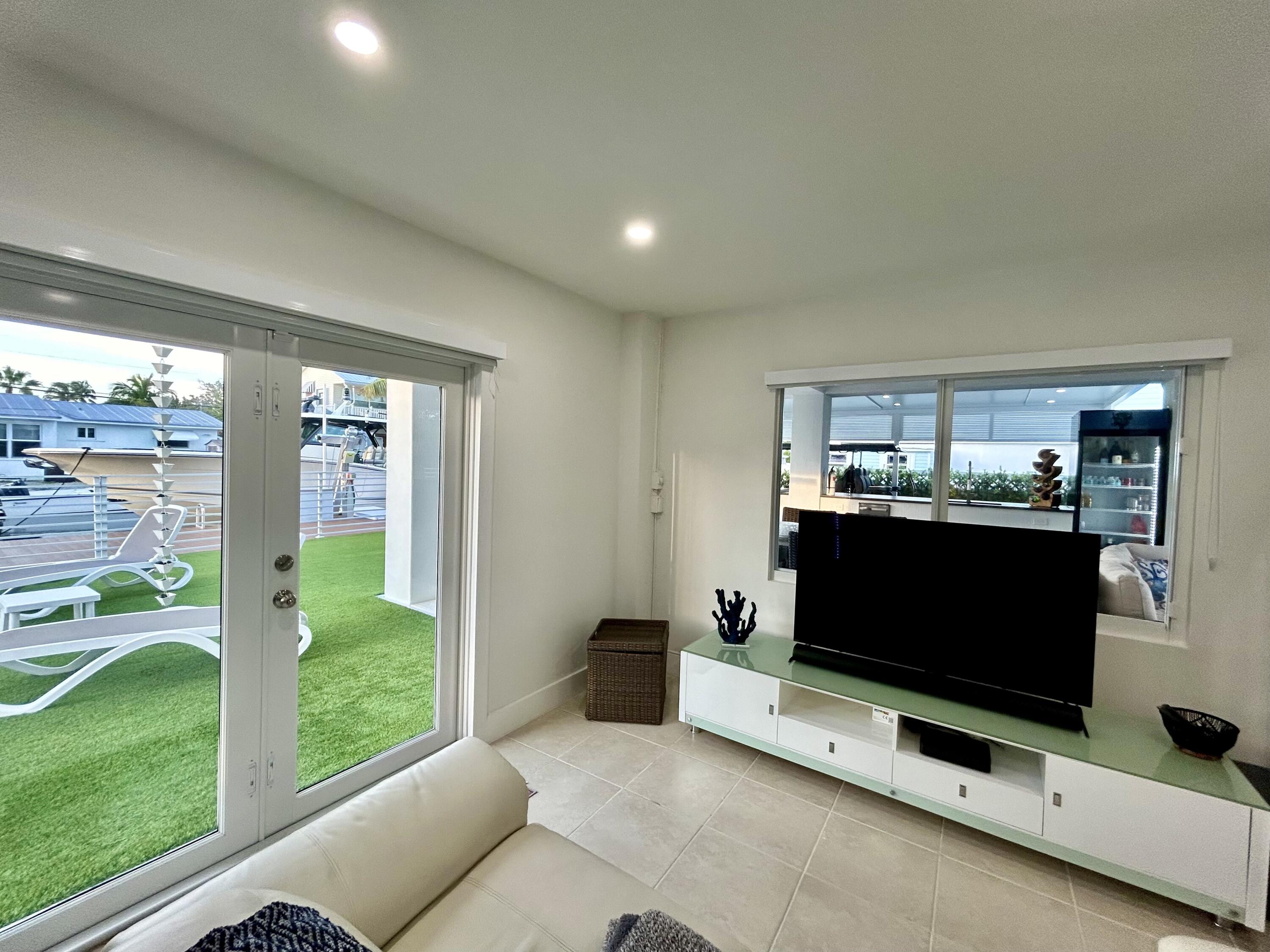 34 34 S Blackwater Lane, Key Largo, Florida, 33037, USA, 3 Bedrooms Bedrooms, ,2 BathroomsBathrooms,Residential,For Sale,34 S Blackwater Lane,619188