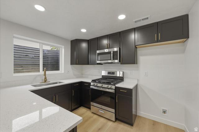 This home is move-in ready! Extra kitchen for extra income. New roof! – image 23