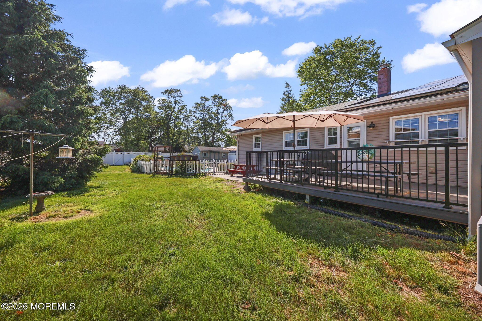 Opportunity awaits,this spacious ranch-style home offers 3 bedrooms, 1 – image 30