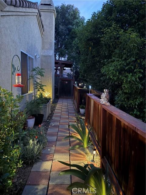 Charming, comfortable, and move-in readythis beautifully updated 3 bed – image 37