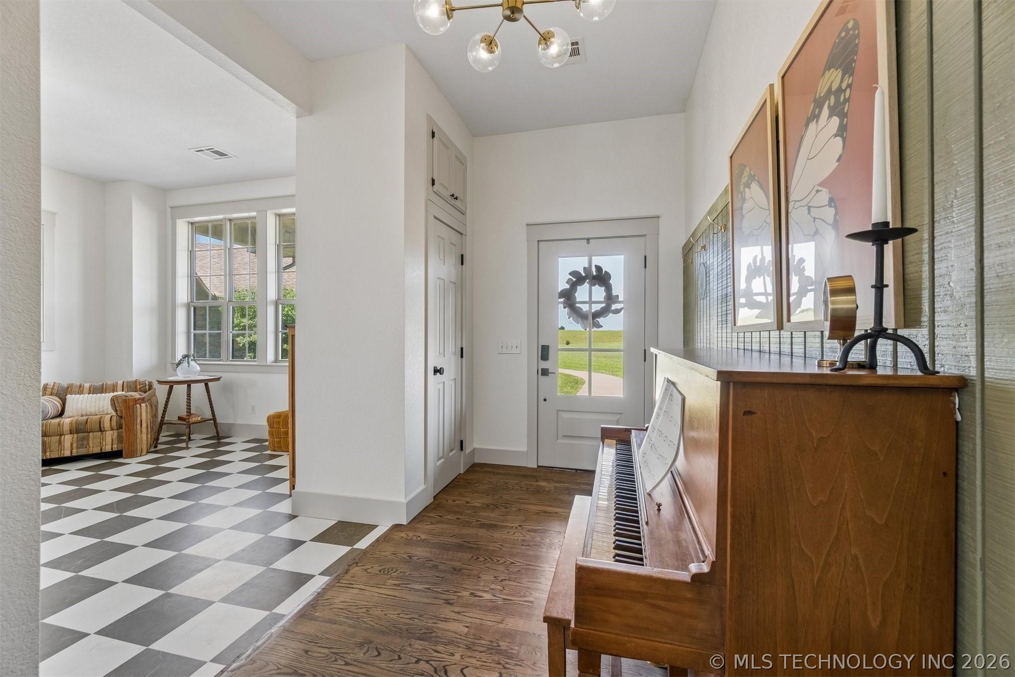 Country Luxury at Its Finest! Nestled on 18 breathtaking acres with pa – image 13