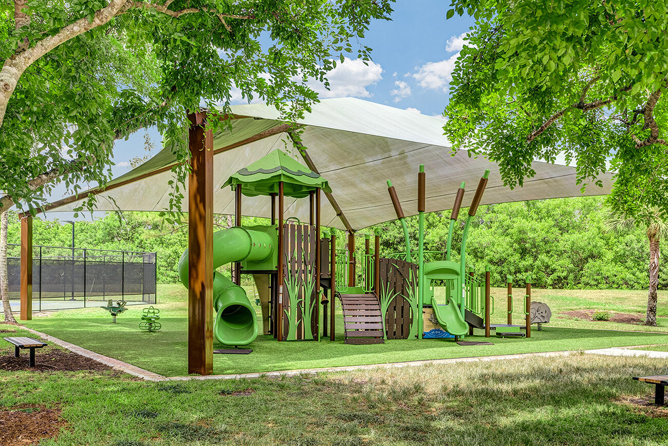 Welcome to Heron Bay, a beautiful and desirable gated community offeri – image 40