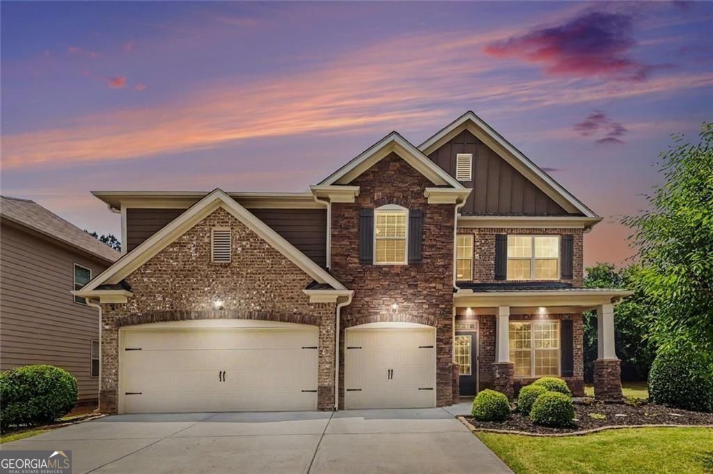 Location, location for this one, so close to the Mall of Georgia with – image 1