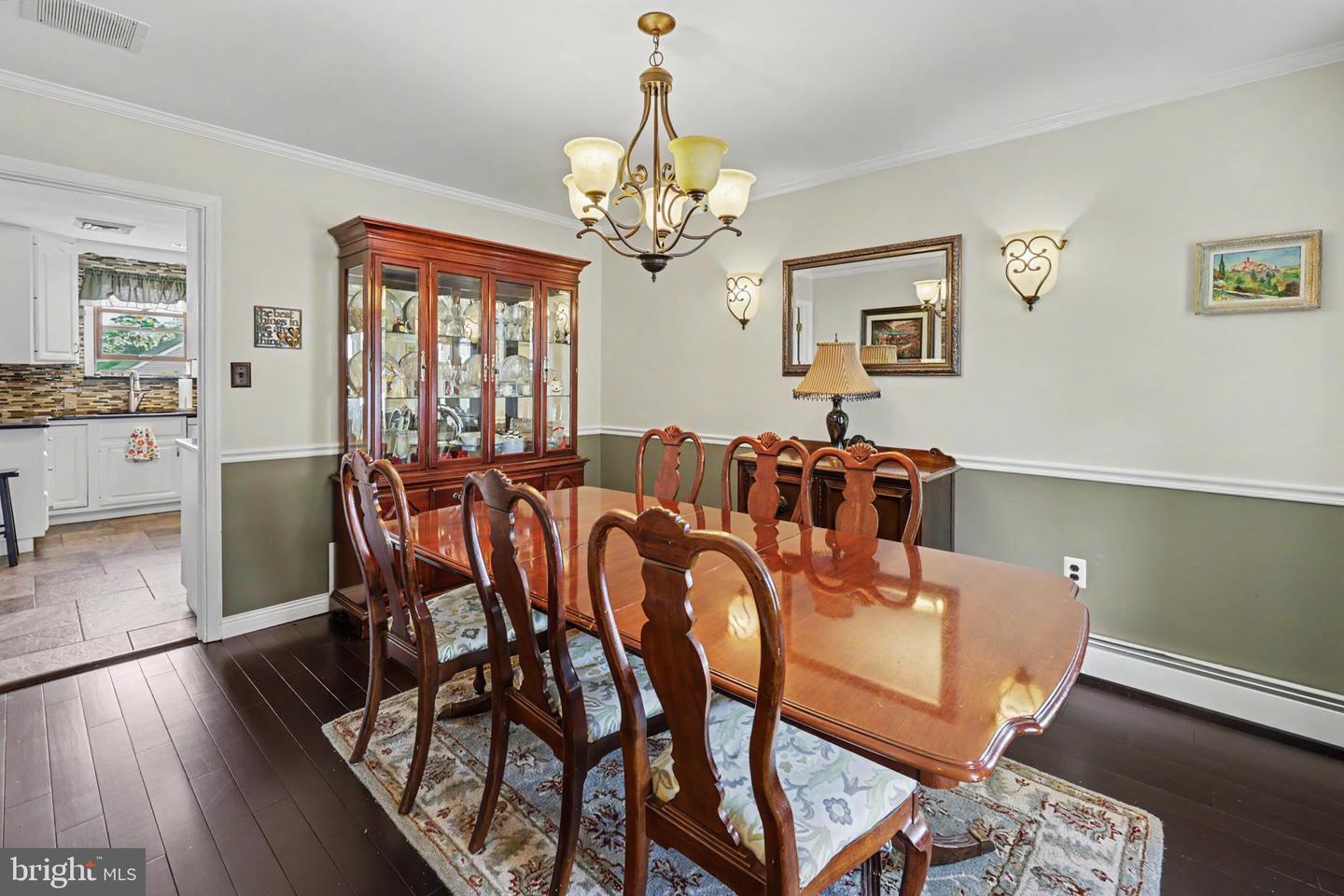 Located in the Ridley school district, dont wait to see this spacious, – image 18
