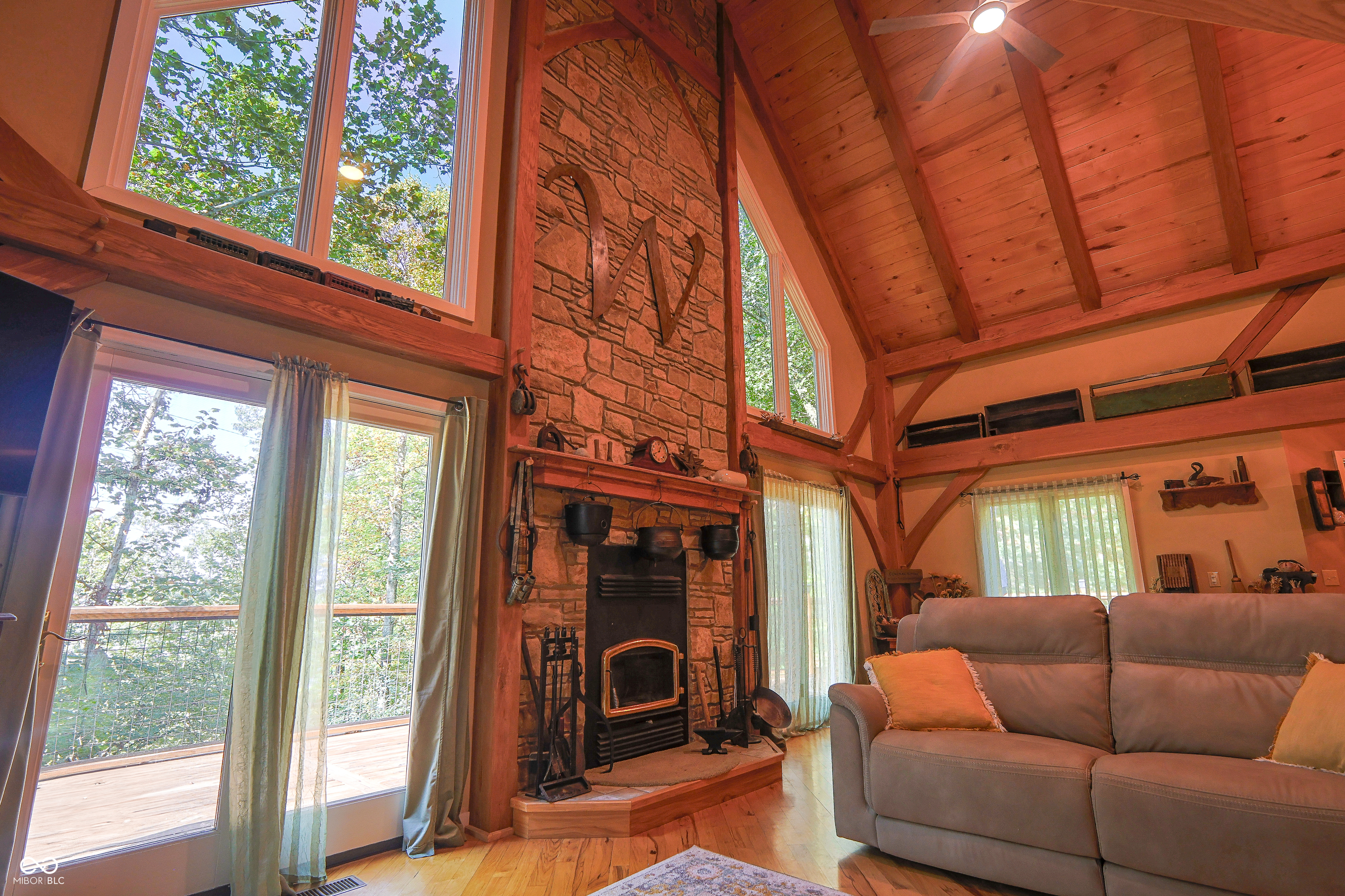 Custom red oak timber-frame home with Lake Monroe views, located in Sa – image 14