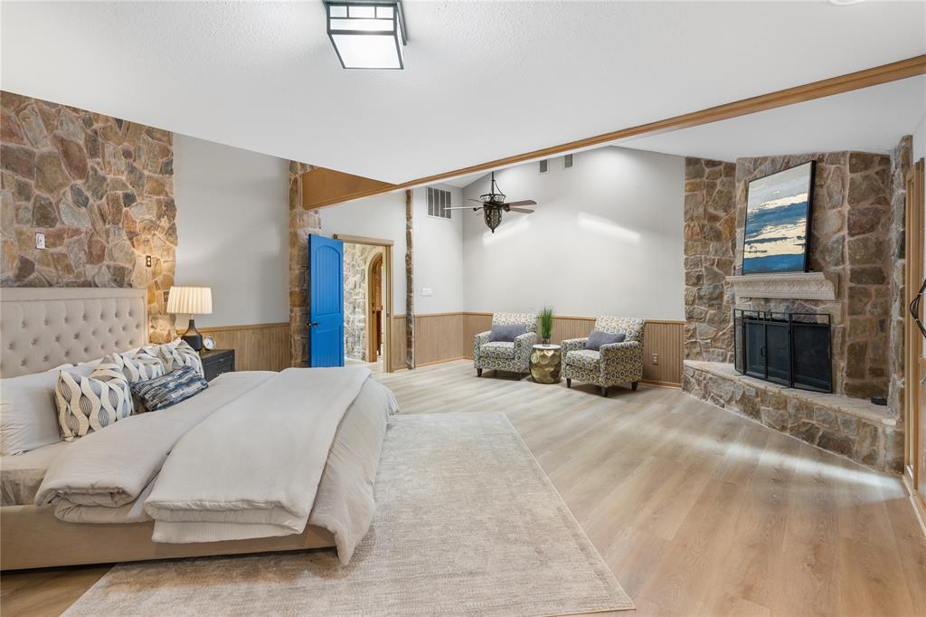 692 692 Private Road 5937, Emory, Texas, 75440, USA, 5 Bedrooms Bedrooms, ,6 BathroomsBathrooms,Residential,For Sale,692 Private Road 5937,9972a05f-a8b7-42f8-84d4-e29850