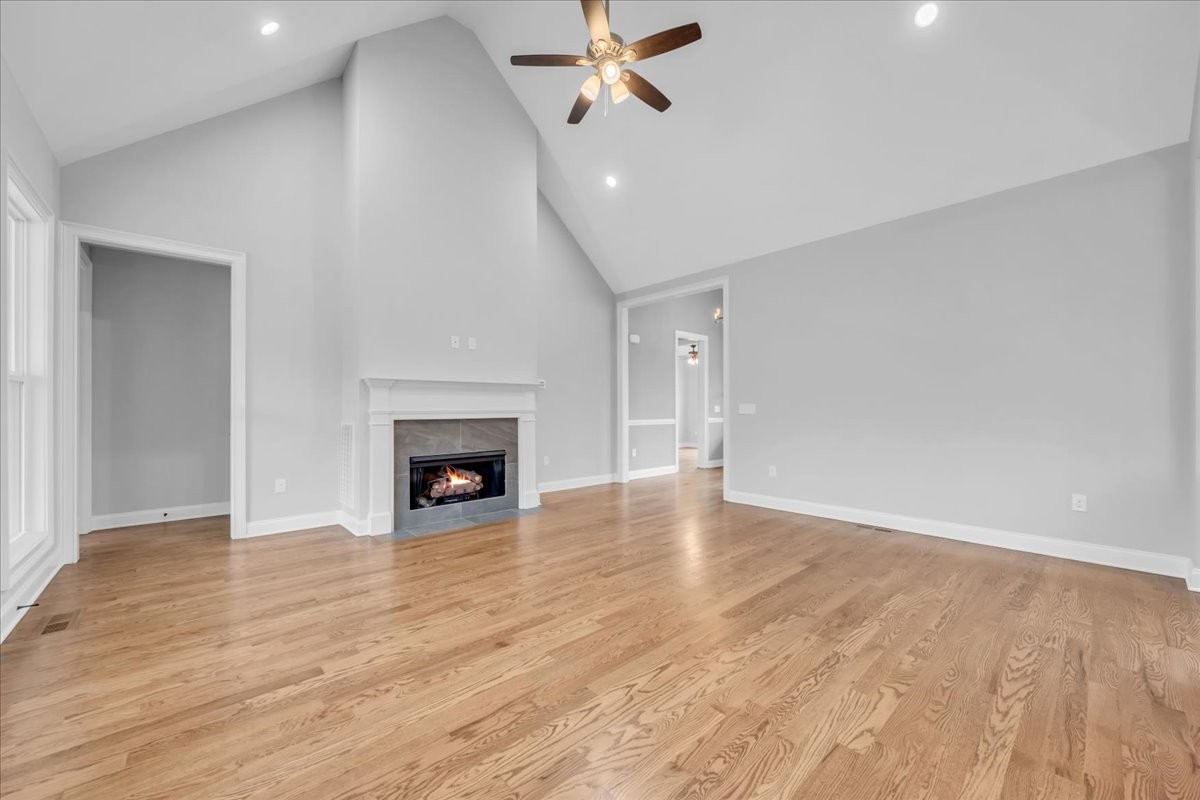 74 74 Summer Lake Ct Lot 16, Winchester, Tennessee, 37398, USA, 3 Bedrooms Bedrooms, ,4 BathroomsBathrooms,Residential,For Sale,74 Summer Lake Ct Lot 16,3232049