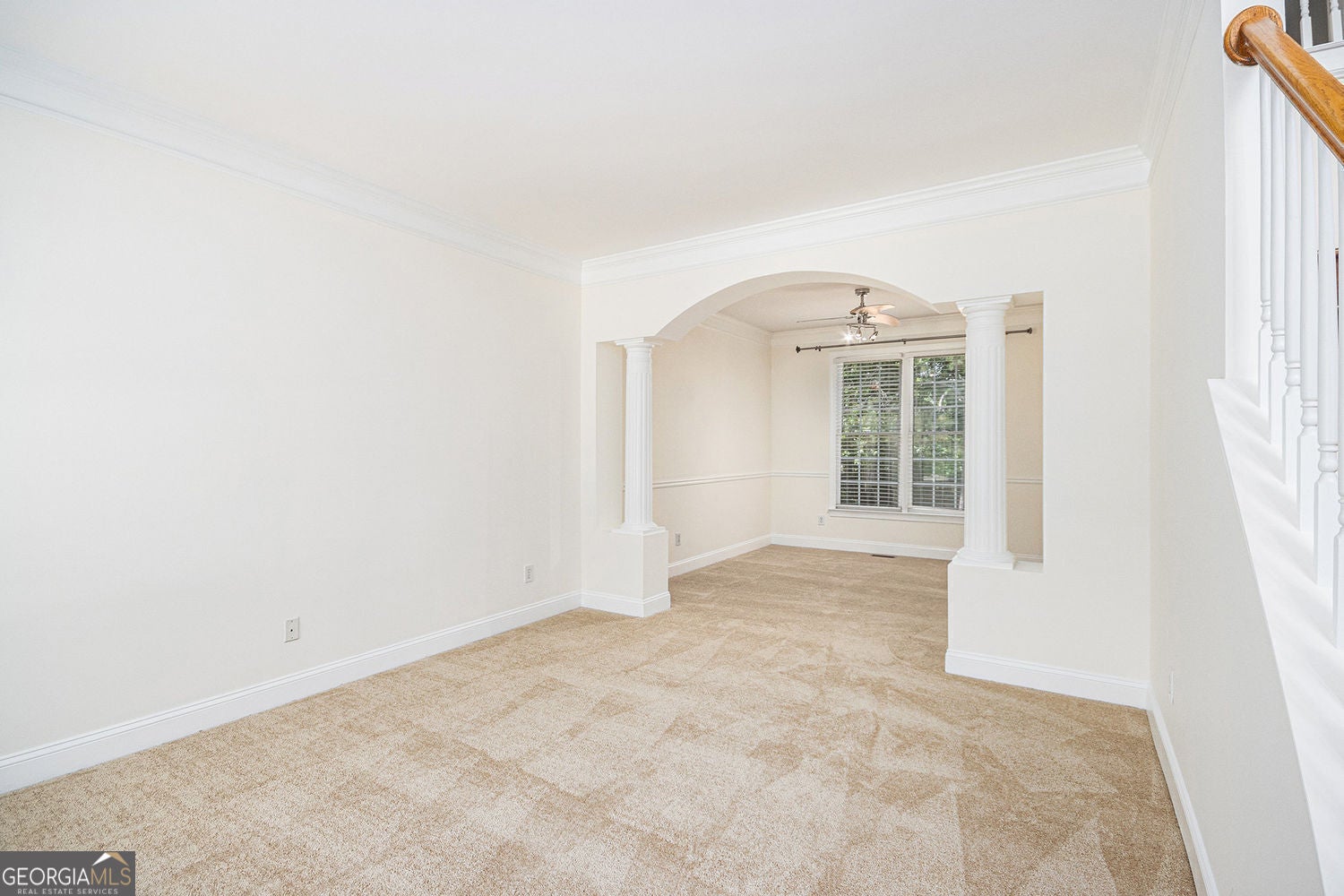 Fully finished basement with refined lakefront living in this beautifu – image 13