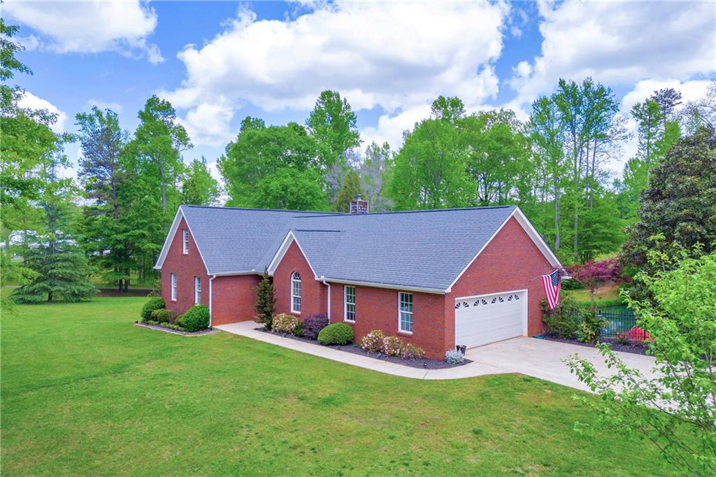6200 6200 Bent Tree Cove, Murrayville, Georgia, 30564, USA, 5 Bedrooms Bedrooms, ,4 BathroomsBathrooms,Residential,For Sale,6200 Bent Tree Cove,7747079